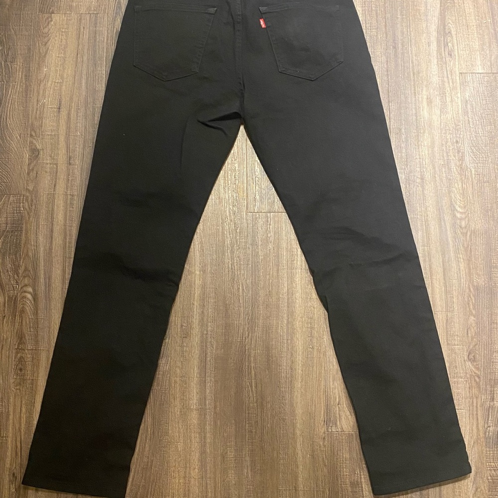 Levi 541 Athletic Jeans